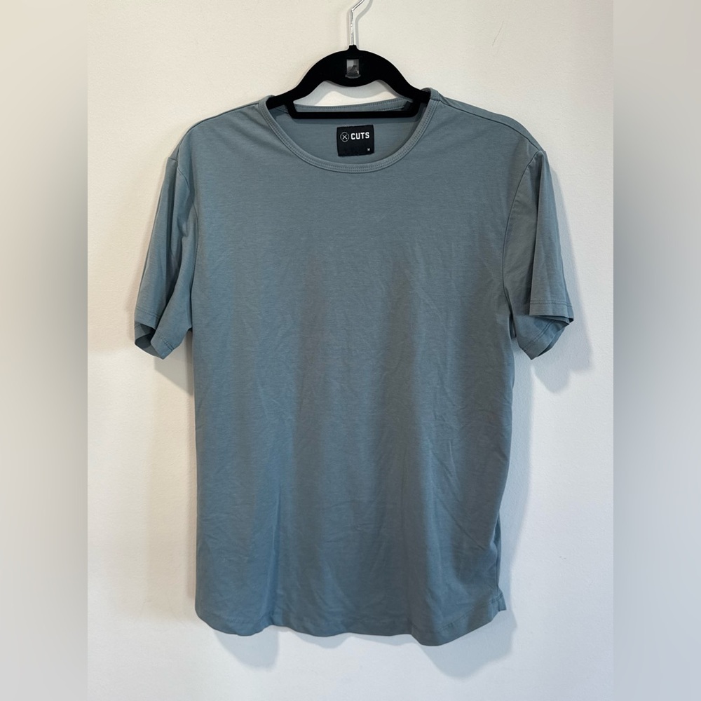 Men's Cuts Teal Blue Curve Hem T-Shirt